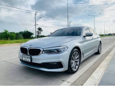 BMW SERIES 5 530e 2.0 ELITE  PLUG-IN HYBRID G30 LCI ปี 2020 สีเงิน